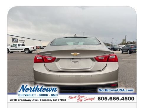 Used 2024 Chevrolet Malibu LT FWD image 10