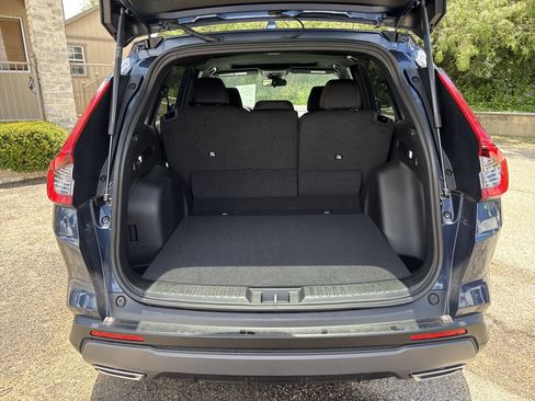 Used 2026 Honda CR-V Sport image 11