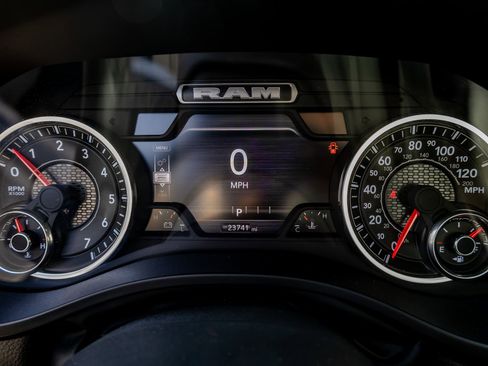 Used 2025 RAM 1500 Big Horn AWD/4WD image 20