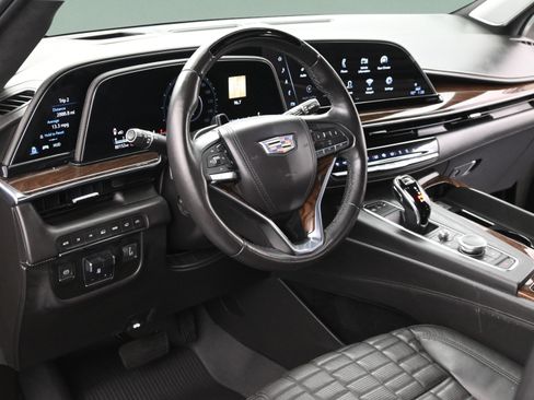 Used 2022 Cadillac Escalade Premium Luxury Platinum AWD/4WD image 12