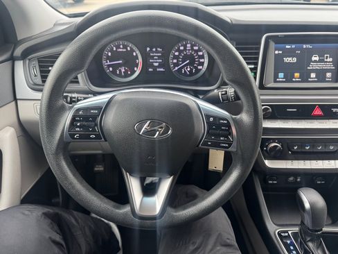 Used 2018 Hyundai Sonata SE image 26