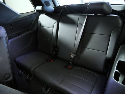 Used 2023 Chevrolet Traverse Premier w/ Redline Edition AWD/4WD image 15