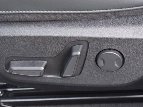 Used 2025 Kia EV6 Wind image 21