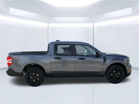 Used 2025 Ford Maverick XLT w/ XLT Luxury Package AWD/4WD image 8