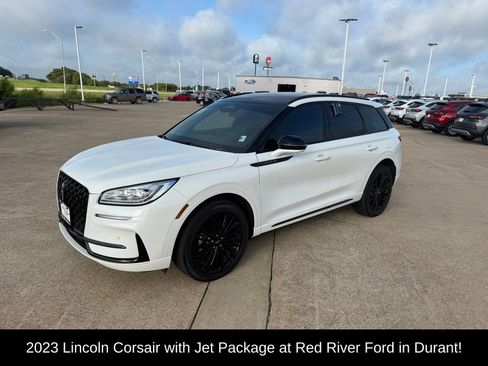 Used 2023 Lincoln Corsair Reserve w/ Equipment Group 201A AWD/4WD image 1