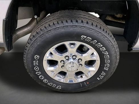 Used 2024 RAM 2500 Laramie image 31