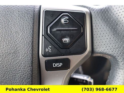 Used 2018 Toyota 4Runner SR5 Premium image 13