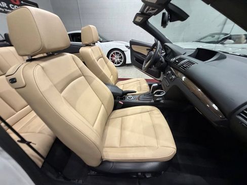 Used 2012 BMW 128i Convertible RWD image 32