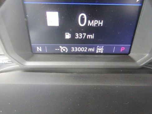 Used 2023 GMC Sierra 2500 AT4 w/ AT4 Preferred Package AWD/4WD image 21