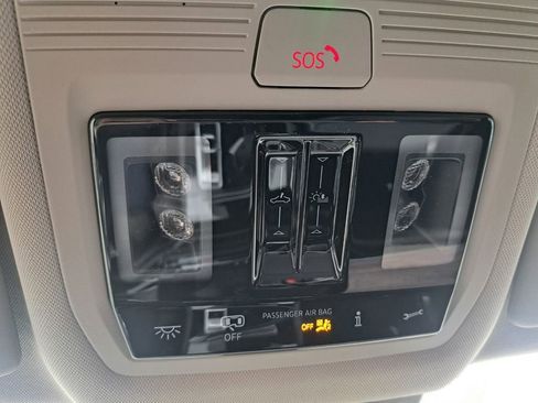 New 2026 Volkswagen Atlas SEL image 17