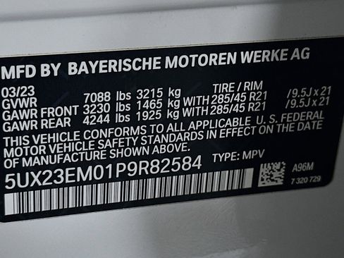 Used 2023 BMW X7 xDrive40i image 25