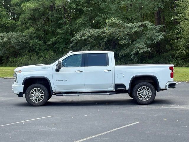 Used 2023 Chevrolet Silverado 2500 High Country w/ Z71 Off-Road Package AWD/4WD image 3