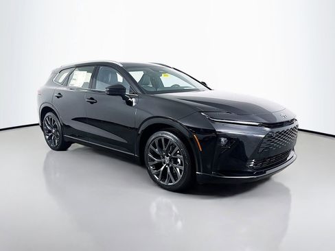 New 2026 Toyota Crown Signia image 3