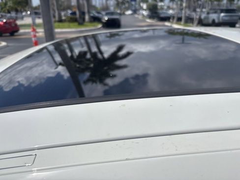 Used 2023 BMW i4 eDrive35 image 8