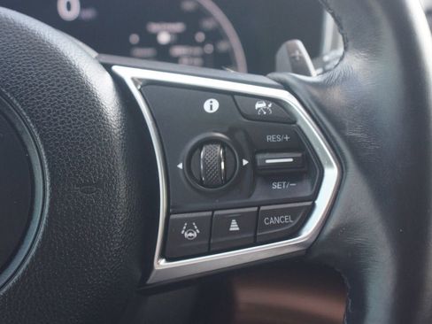 Used 2023 Acura MDX SH-AWD w/ Advance Package image 11