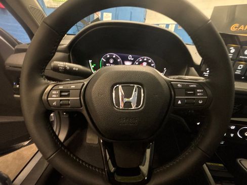 New 2025 Honda Accord EX-L image 25