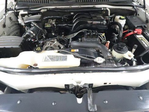 Used 2010 Ford Explorer Eddie Bauer AWD/4WD image 18