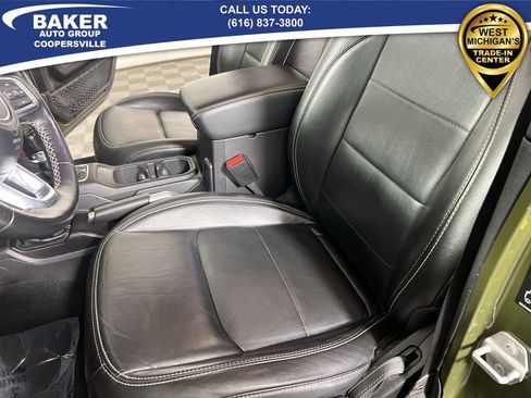 Used 2021 Jeep Wrangler Unlimited Sahara w/ Uconnect 4C Nav & Sound Group image 17