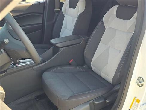 New 2026 Chevrolet Trax LS w/ LS Convenience Package FWD image 17