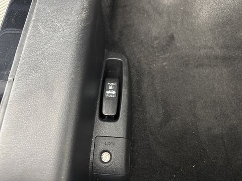 Used 2017 Honda Accord EX image 26