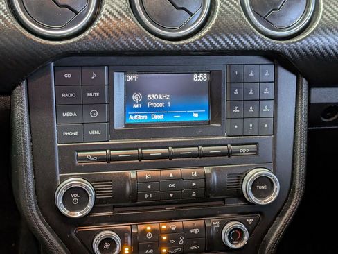 Used 2018 Ford Mustang Coupe image 18