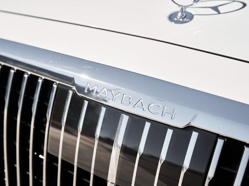 Used 2025 Mercedes-Benz Maybach S 680 4MATIC image 9