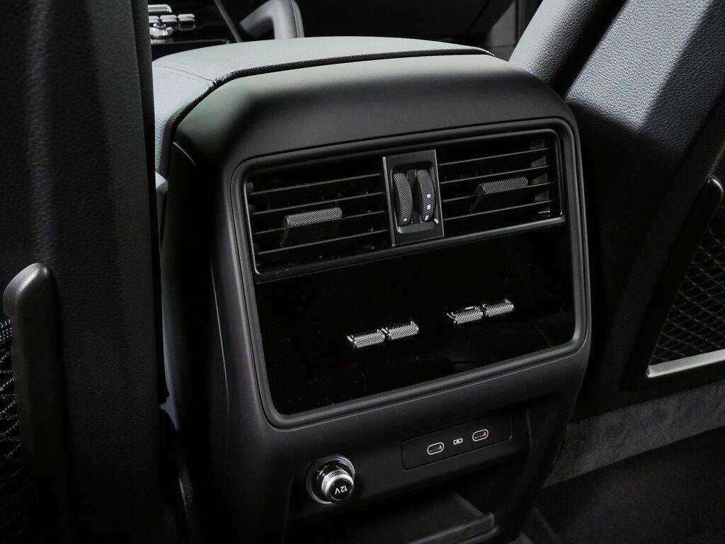 Certified 2026 Porsche Cayenne S AWD/4WD image 21