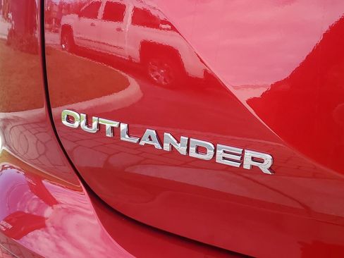 New 2026 Mitsubishi Outlander SEL FWD image 8