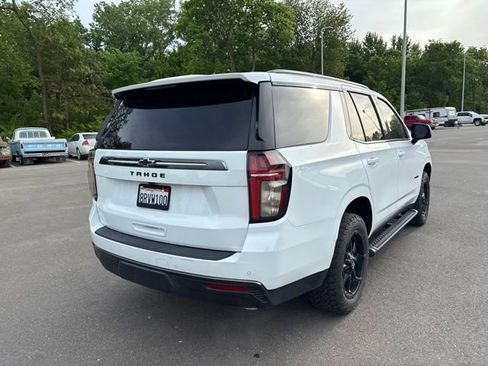Used 2021 Chevrolet Tahoe Z71 w/ Z71 Signature Package AWD/4WD image 9