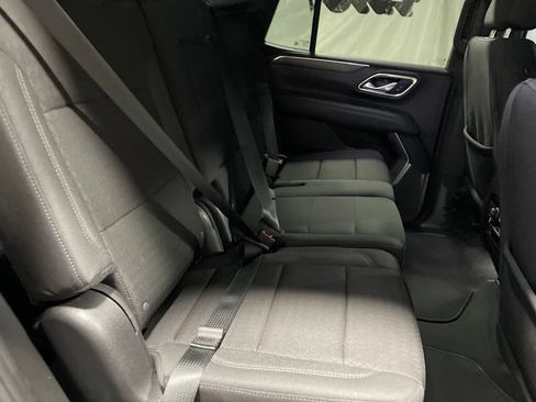 Used 2024 Chevrolet Tahoe LS RWD image 14