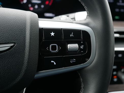 Used 2025 Genesis GV80 2.5T Advanced image 30