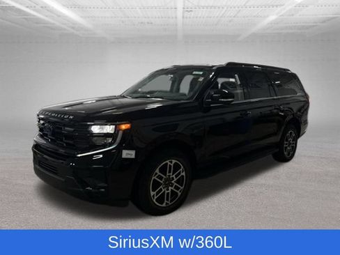 Used 2025 Ford Expedition Max Active AWD/4WD image 3