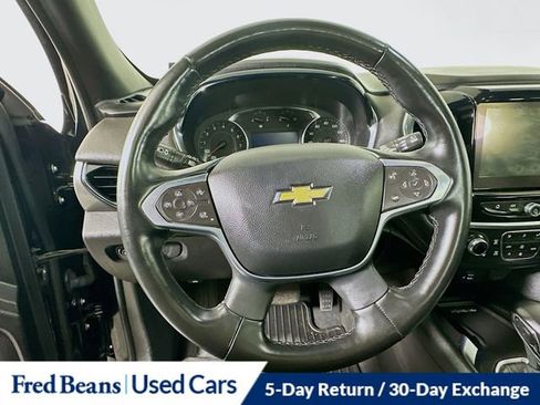 Used 2023 Chevrolet Traverse LT w/ LT Premium Package AWD/4WD image 13