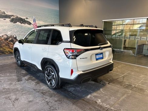 Used 2025 Subaru Forester Limited image 44