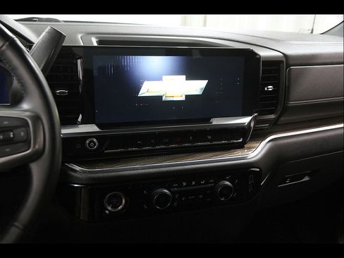 Certified 2023 Chevrolet Silverado 1500 LT AWD/4WD image 10