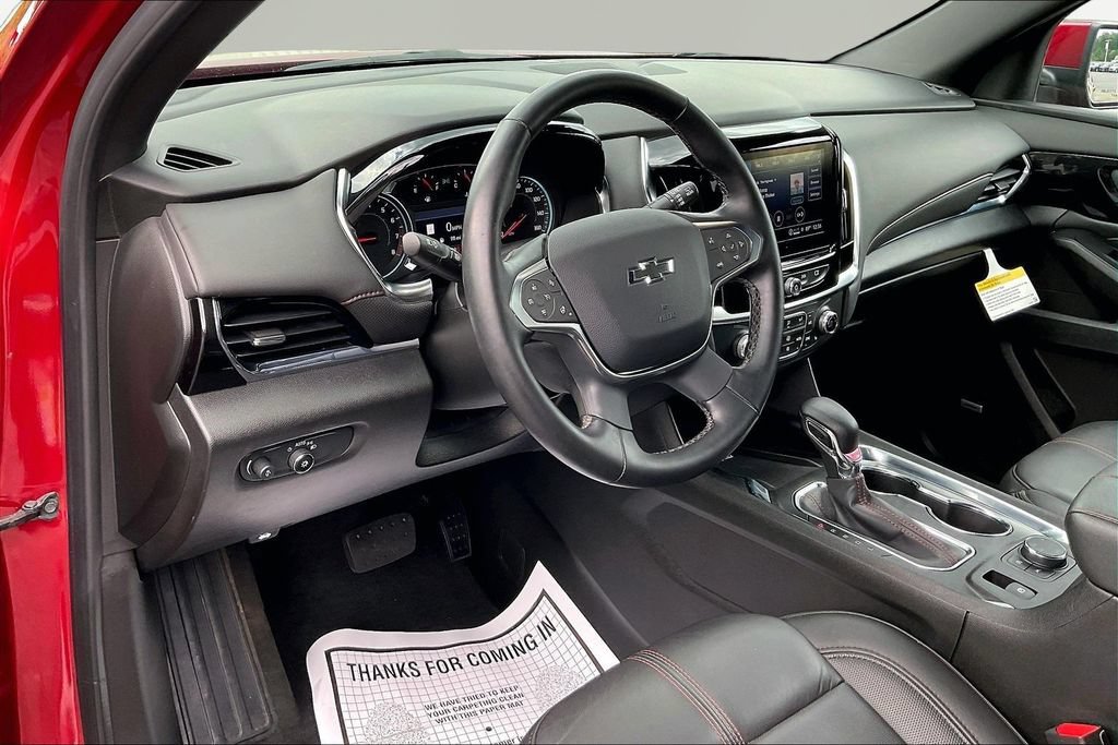 Used 2024 Chevrolet Traverse RS w/ LPO, Floor Liner Package AWD/4WD image 19