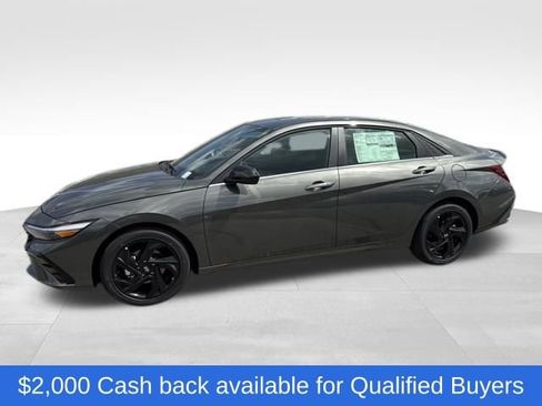 New 2026 Hyundai Elantra SEL Sport Premium FWD image 2