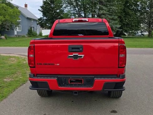 Used 2019 Chevrolet Colorado W/T w/ Custom Special Edition image 4
