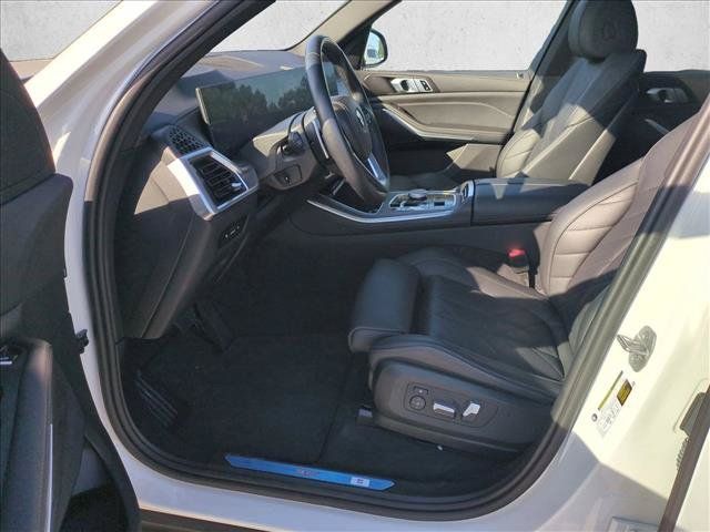 Certified 2025 BMW X5 sDrive40i RWD image 17