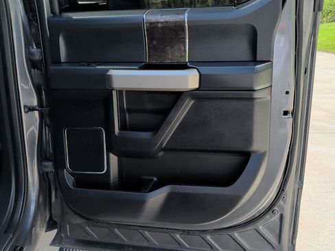 Used 2022 Ford F250 Lariat w/ Tremor Off-Road Package AWD/4WD image 24