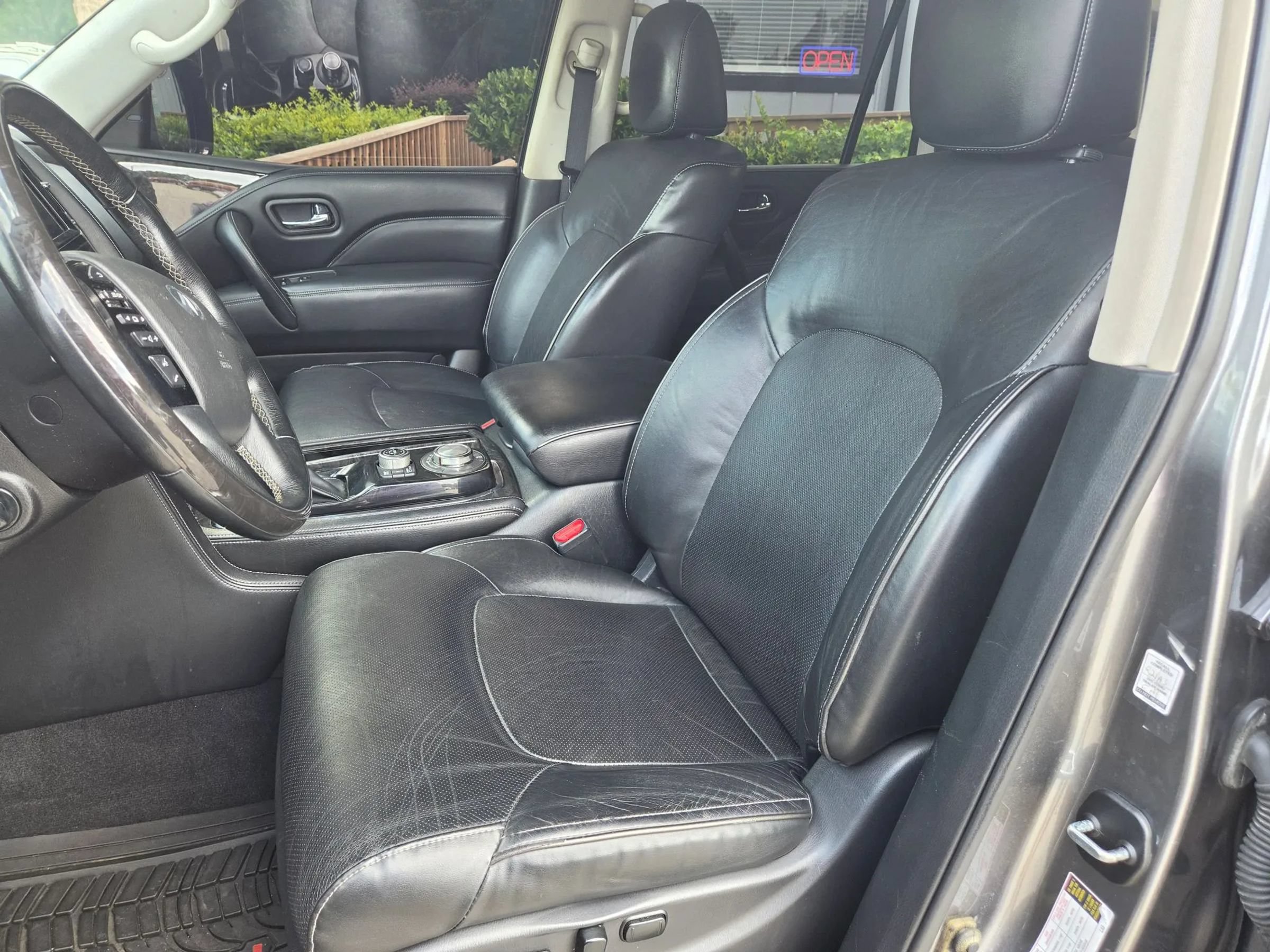 Used 2020 INFINITI QX80 Luxe w/ Proassist Package AWD/4WD image 18