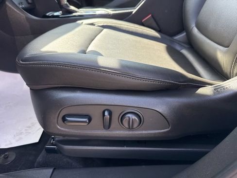 Used 2024 Buick Encore GX Sport Touring w/ Comfort Package AWD/4WD image 11