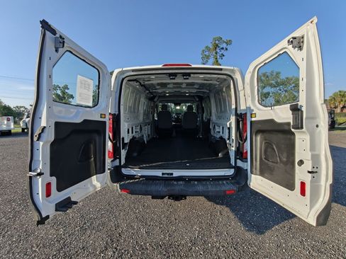 Used 2018 Ford Transit 250 148 Low Roof image 30