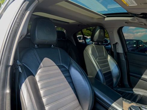 Used 2017 Alfa Romeo Giulia Ti w/ TI Lusso Package image 36