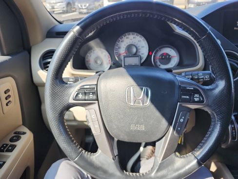 Used 2014 Honda Pilot Touring image 24