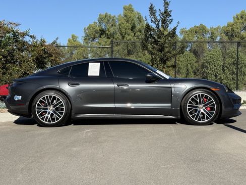 Certified 2021 Porsche Taycan 4S image 8