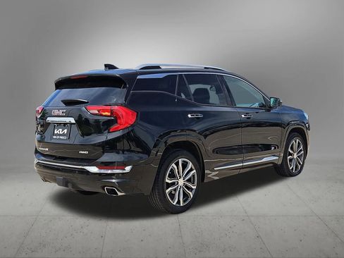 Used 2018 GMC Terrain Denali w/ Advanced Safety Package AWD/4WD image 12