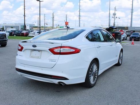 Used 2014 Ford Fusion Titanium FWD image 42