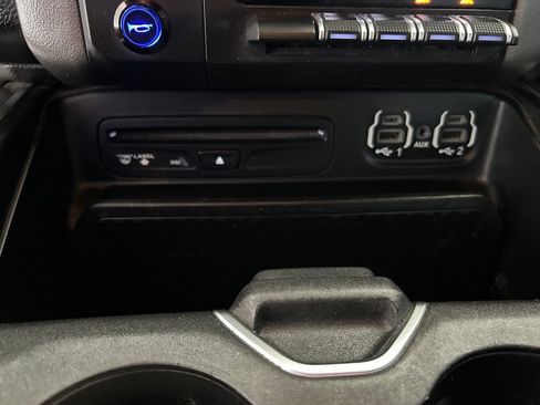 Used 2019 RAM 1500 Big Horn RWD image 49