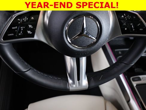 Certified 2025 Mercedes-Benz GLB 250 4MATIC image 30